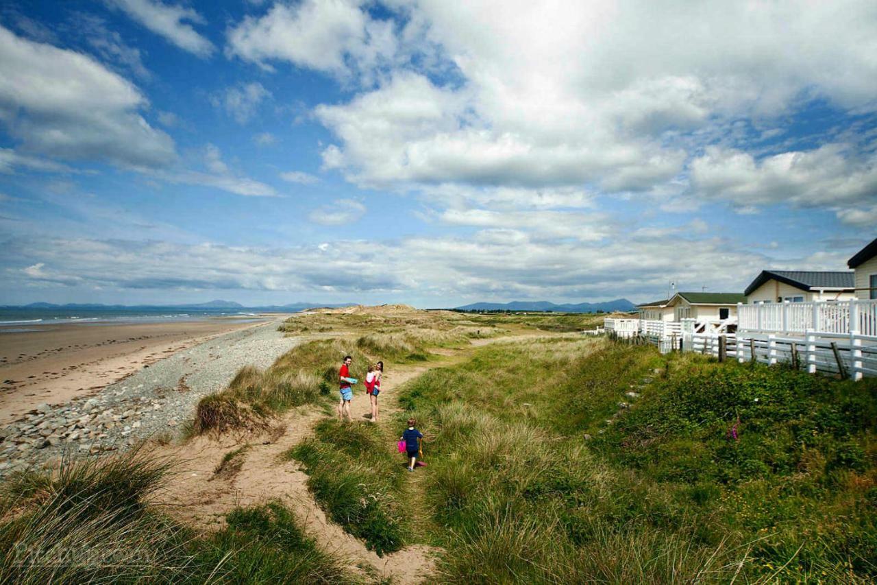 92 Barmouth Bay Holiday Park Llanddwywe Exterior foto